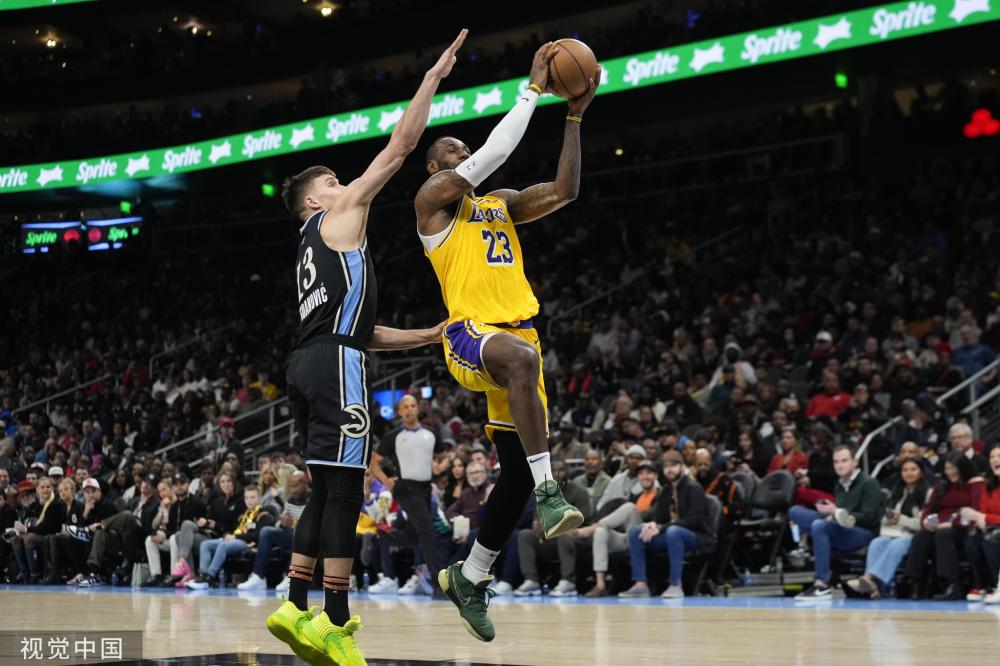 往往是笑到 往往是笑到