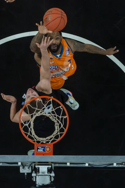 成为唯一一 成为唯一一